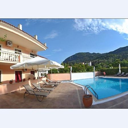 Apartments Corfu Sun Pool Side Беницес Екстериор снимка