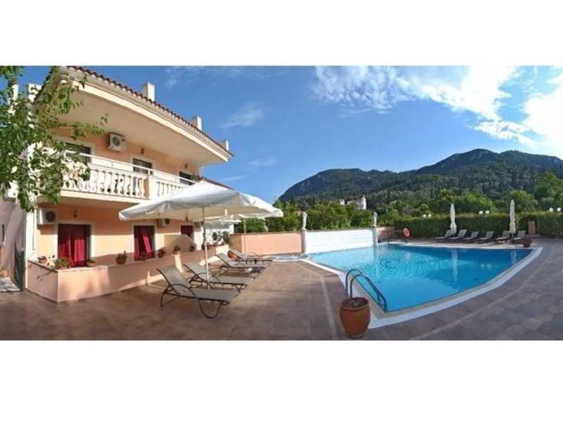 Apartments Corfu Sun Pool Side Беницес Екстериор снимка